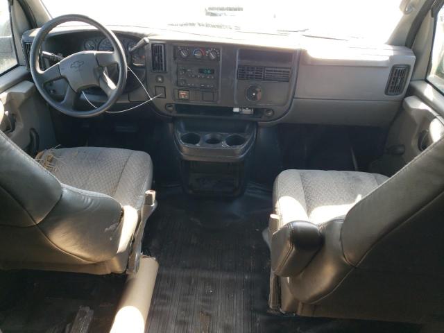 Photo 8 from auction – 2004 CHEVROLET EXPRESS G3 with VIN 1GCHG39U541233698