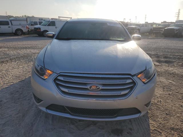 Снимка 5 от търг – 2015 FORD TAURUS LIM с VIN 1FAHP2F81FG104865