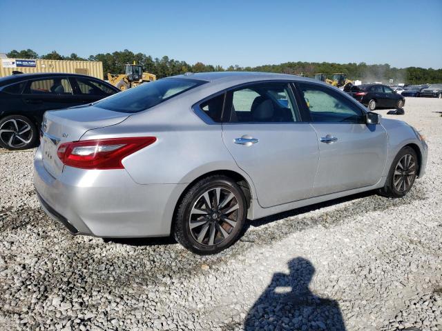 Photo 3 from auction – 2015 NISSAN 210 with VIN 1N4AL3APXJC246701