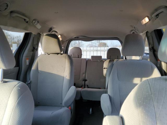 Photo 10 from auction – 2015 TOYOTA SIENNA LE with VIN 5TDKK3DC6FS669257
