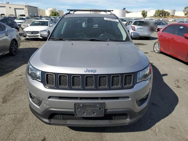 Foto 5 de la subasta – 2018 JEEP COMPASS LA con VIN 3C4NJCBB4JT286250