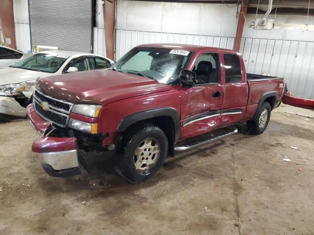 CHEVROLET SILVERADO 2006 with VIN 1GCEK19B76E282076 - Photo from auction