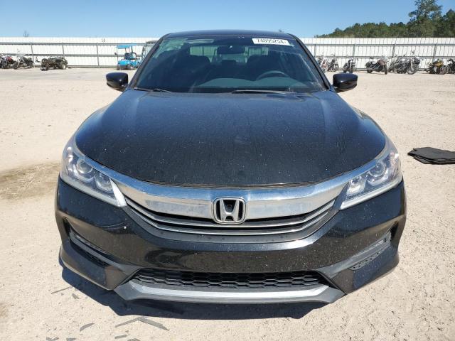 Photo 5 from auction – 2016 HONDA ACCORD with VIN 1HGCR2E51GA204864