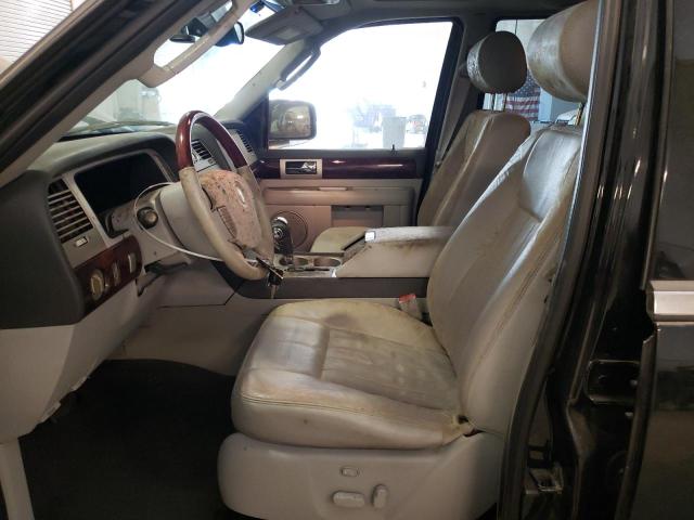 Photo 7 from auction – 2005 LINCOLN NAVIGATOR with VIN 5LMFU28545LJ00627