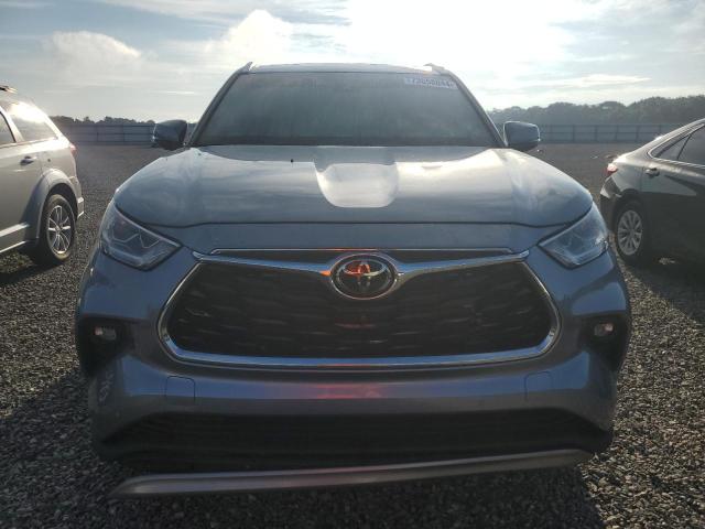 Photo 5 from auction – 2022 TOYOTA HIGHLANDER with VIN 5TDFZRAH9NS101602