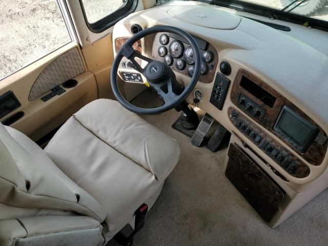 Photo 9 from auction – 2000 FREIGHTLINER CHASSIS X with VIN 4UZ6XJCA2YCG09485