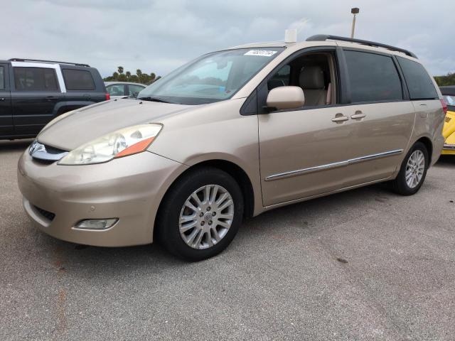 TOYOTA SIENNA XLE 2010 with VIN 5TDYK4CC6AS324658 - Photo from auction
