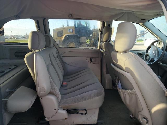 Photo 11 from auction – 2006 CHRYSLER TOWN & COU with VIN 1A4GP45R06B661026