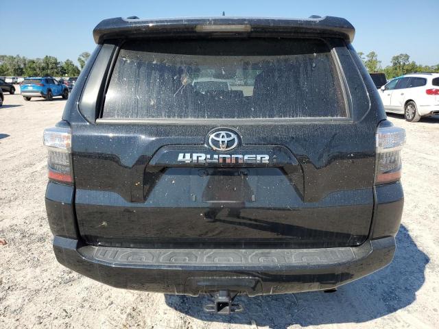 Photo 6 from auction – 2022 TOYOTA 4RUNNER SR with VIN JTEEU5JR2N5271832