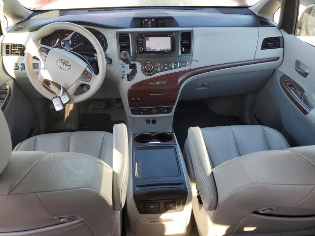 Photo 8 from auction – 2013 TOYOTA SIENNA XLE with VIN 5TDYK3DC8DS393090