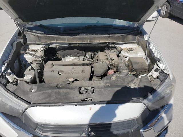 Photo 12 from auction – 2017 MITSUBISHI OUTLANDER with VIN JA4AR4AWXHZ047705
