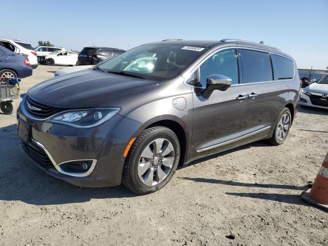 CHRYSLER PACIFICA H 2018 with VIN 2C4RC1N75JR230280 - Photo from auction