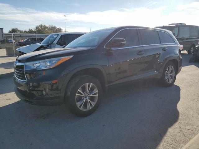 TOYOTA HIGHLANDER 2016 with VIN 5TDZKRFH1GS156042 - Photo from auction