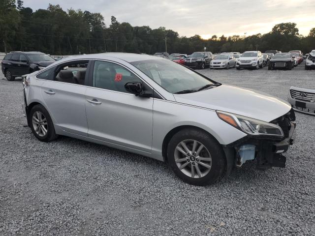 Photo 4 from auction – 2016 HYUNDAI SONATA SE with VIN 5NPE24AF3GH412324