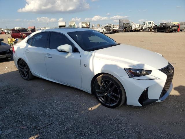 Photo 4 from auction – 2017 LEXUS IS 200T with VIN JTHBA1D27H5043755