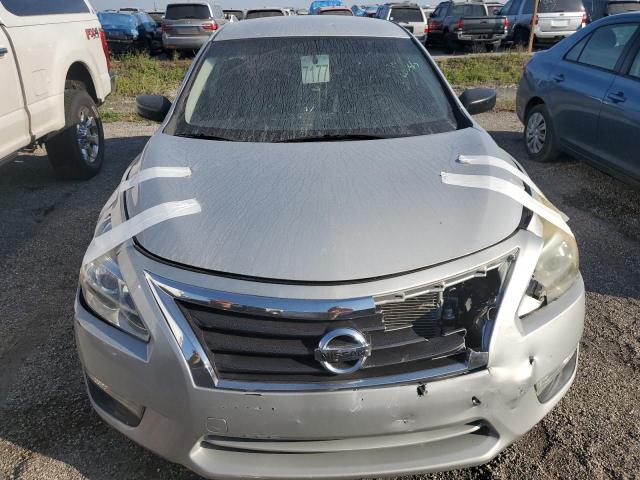 Photo 5 from auction – 2015 NISSAN ALTIMA 2.5 with VIN 1N4AL3AP2FN406324