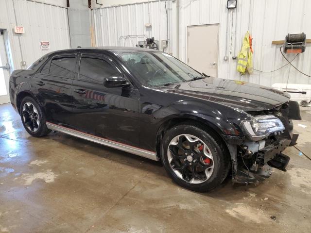 Photo 4 from auction – 2016 CHRYSLER 300 S with VIN 2C3CCAGG7GH262010