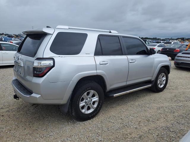 Photo 3 from auction – 2016 TOYOTA 4RUNNER SR with VIN JTEZU5JR8G5129067