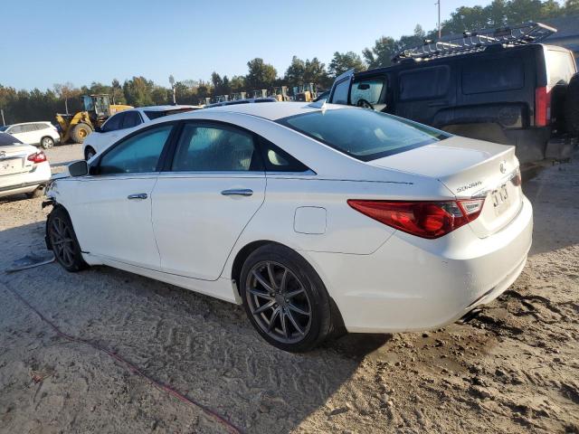Photo 2 from auction – 2012 HYUNDAI SONATA SE with VIN 5NPEC4AC2CH369690