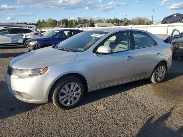 KIA FORTE EX 2011 with VIN KNAFU4A25B5425772 - Photo from auction