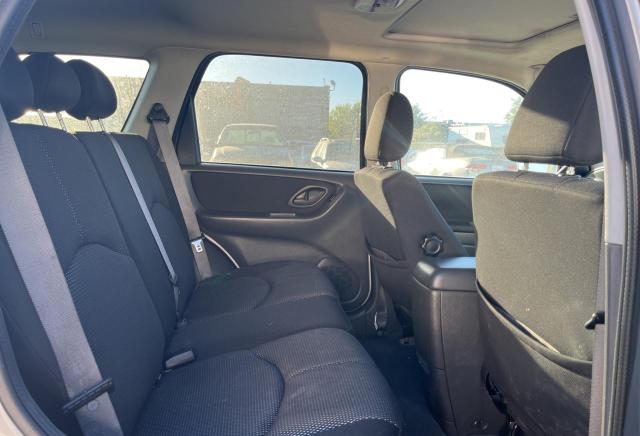Photo 6 from auction – 2005 MAZDA TRIBUTE S with VIN 4F2CZ94125KM28397