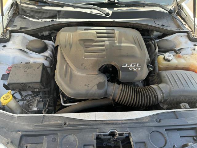 Foto 7 de la subasta – 2015 CHRYSLER 300 LIMITE con VIN 2C3CCAAG5FH849037