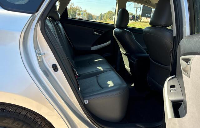 Photo 6 from auction – 2014 TOYOTA PRIUS with VIN JTDKN3DU8E1792408