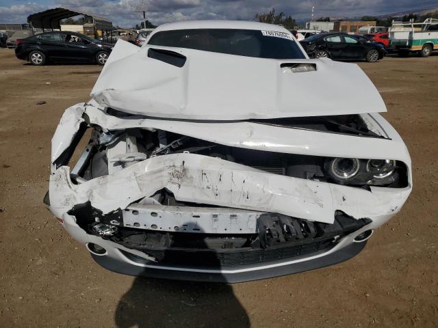 Photo 5 from auction – 2018 DODGE CHALLENGER with VIN 2C3CDZAG2JH217195