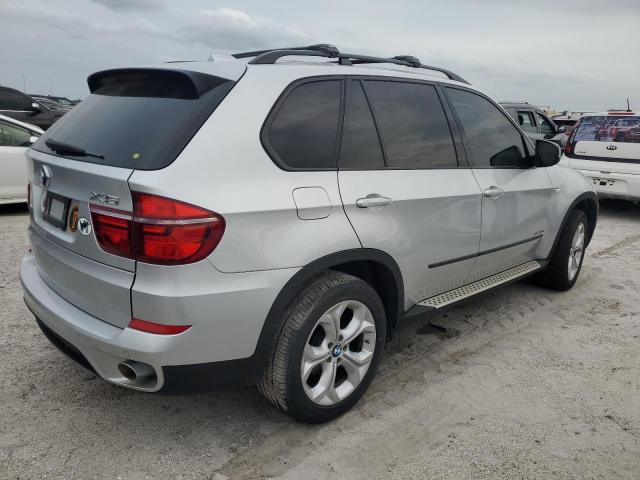 Photo 3 from auction – 2011 BMW X5 XDRIVE3 with VIN 5UXZW0C58BL368360