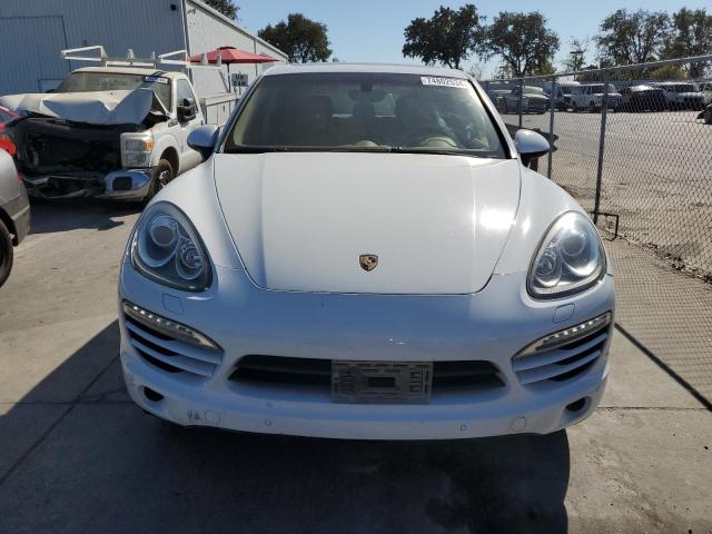 Photo 5 from auction – 2013 PORSCHE CAYENNE with VIN WP1AF2A20DLA35767
