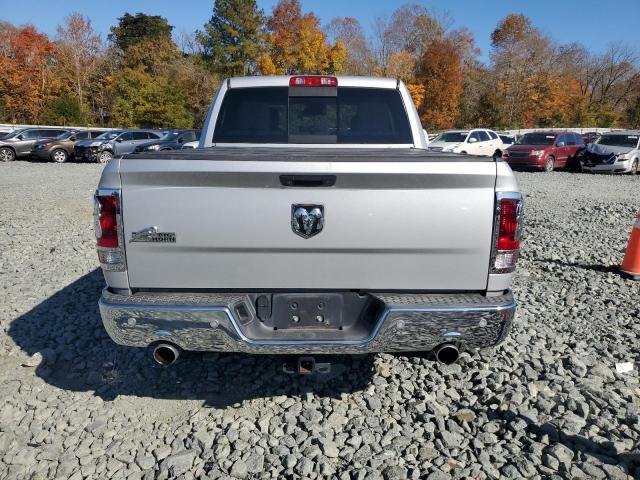 Photo 6 from auction – 2015 RAM 1500 SLT with VIN 1C6RR6LT9FS583176