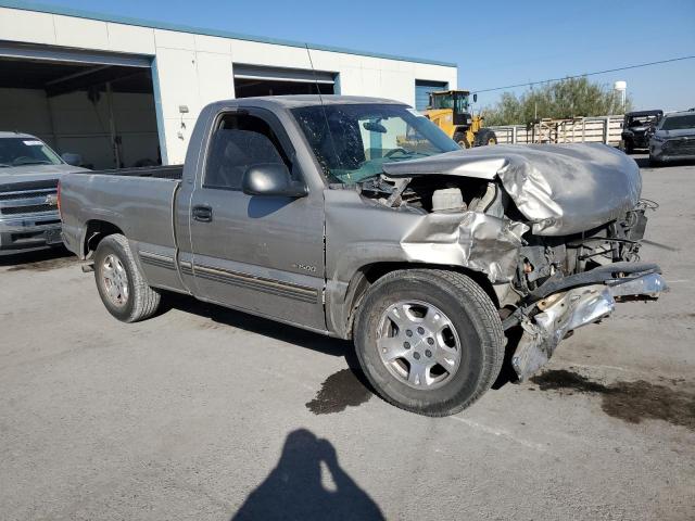 Photo 4 from auction – 2000 CHEVROLET SILVERADO with VIN 1GCEC14W3YZ252950