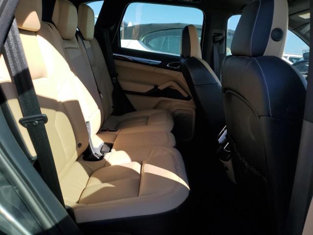 Photo 11 from auction – 2016 PORSCHE CAYENNE with VIN WP1AF2A25GLA40158