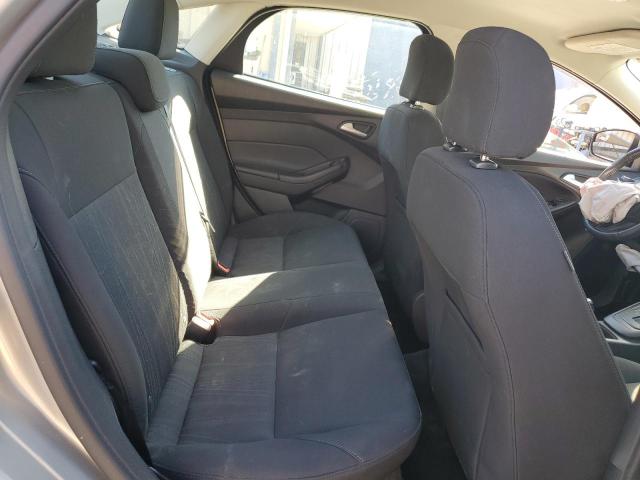 Снимка 10 от търг – 2015 FORD FOCUS SE с VIN 1FADP3F20FL312663