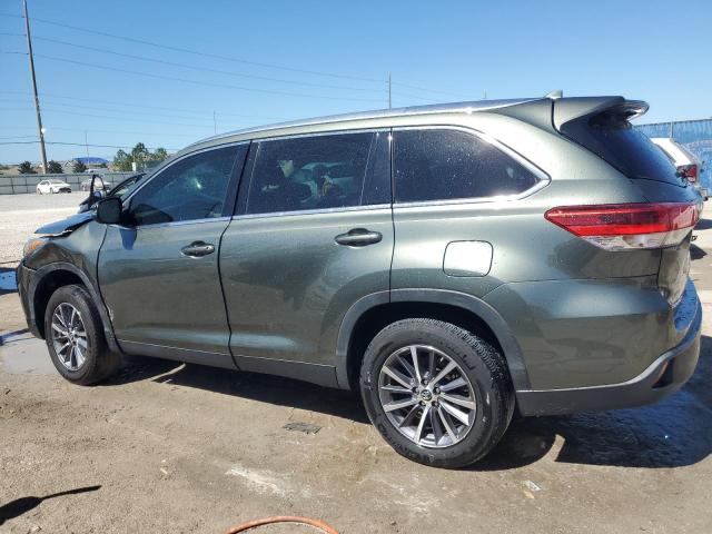 Photo 2 from auction – 2019 TOYOTA HIGHLANDER with VIN 5TDKZRFH5KS327638