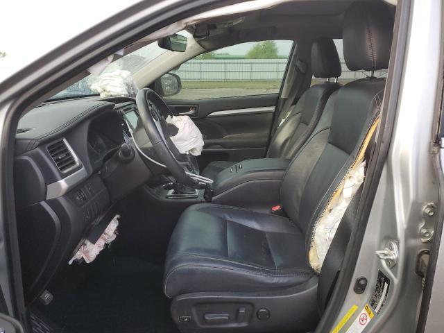 Photo 7 from auction – 2017 TOYOTA HIGHLANDER with VIN 5TDJZRFH5HS452952