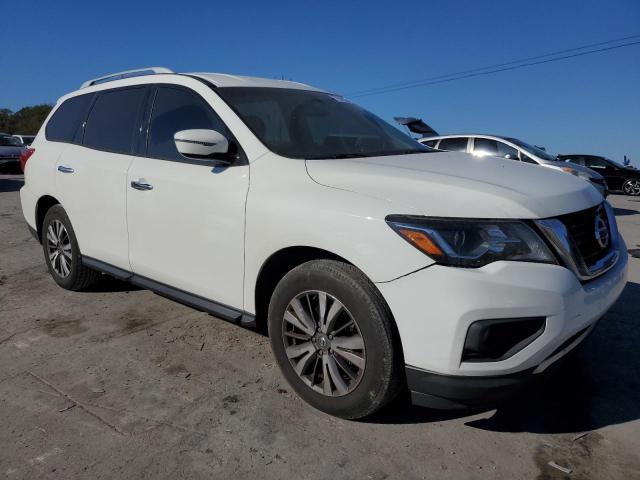 Photo 4 from auction – 2017 NISSAN PATHFINDER with VIN 5N1DR2MN2HC664301