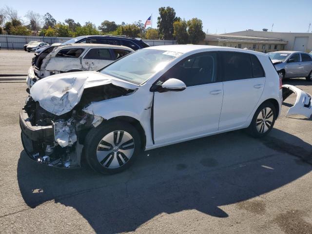 VOLKSWAGEN E-GOLF SE 2017 with VIN WVWKR7AU2HW950622 - Photo from auction