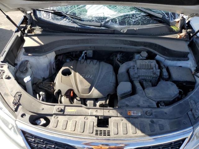 Photo 12 from auction – 2015 KIA SORENTO LX with VIN 5XYKTCA69FG569890