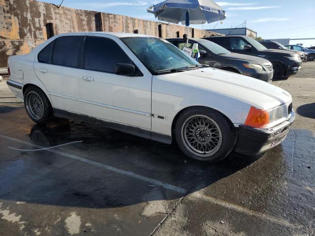 Photo 4 from auction – 1993 BMW 318 I with VIN WBACA5315PFG04503