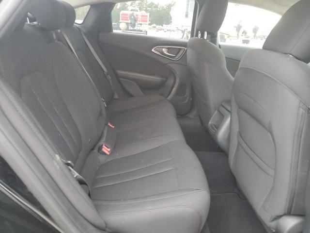 Photo 10 from auction – 2015 CHRYSLER 200 LIMITE with VIN 1C3CCCAB0FN690032