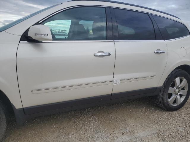 Photo 13 from auction – 2014 CHEVROLET TRAVERSE L with VIN 1GNKVJKD9EJ193869