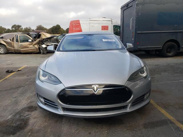 Photo 5 from auction – 2012 TESLA MODEL S with VIN 5YJSA1CP8CFP01363
