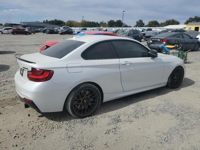 Photo 3 from auction – 2017 BMW M240I with VIN WBA2G1C57HV638937