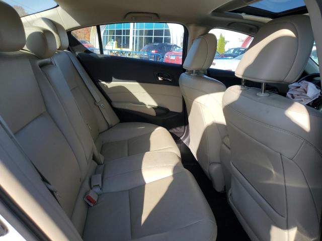 Photo 10 from auction – 2016 ACURA ILX BASE W with VIN 19UDE2F36GA021604