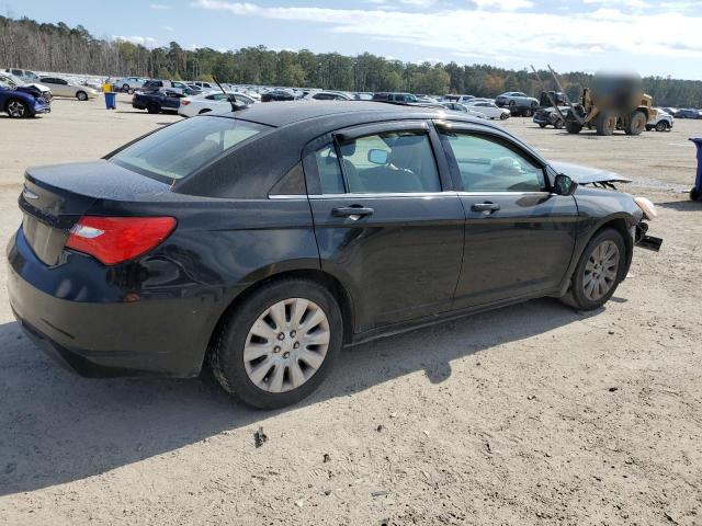 Photo 3 from auction – 2013 CHRYSLER 200 LX with VIN 1C3CCBAG0DN736509