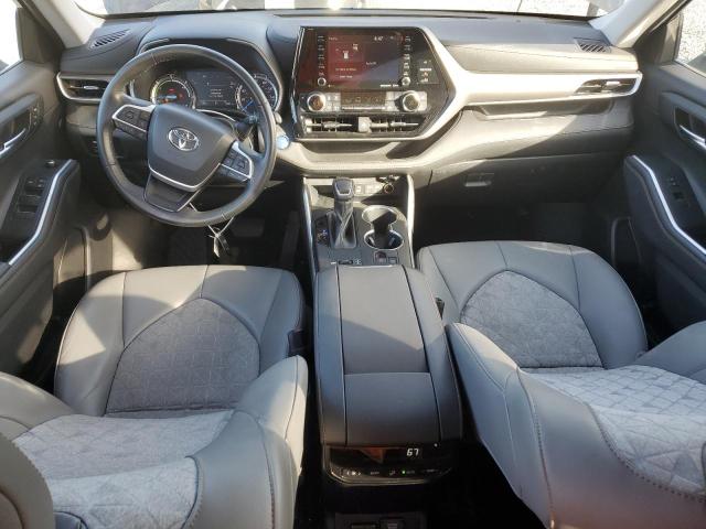 Photo 8 from auction – 2022 TOYOTA HIGHLANDER with VIN 5TDABRCH4NS541691
