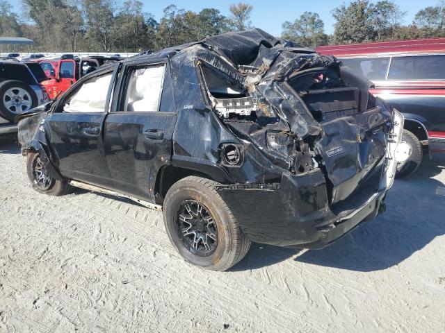 Photo 2 from auction – 2011 TOYOTA 4RUNNER SR with VIN JTEZU5JR5B5029727