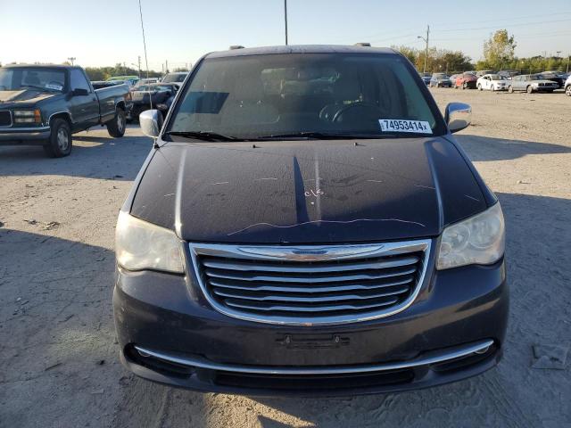Photo 5 from auction – 2013 CHRYSLER TOWN & COU with VIN 2C4RC1CG0DR585333
