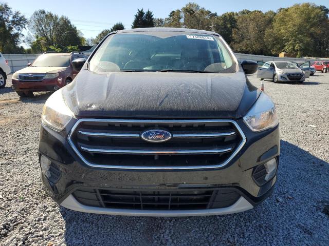 Photo 5 from auction – 2017 FORD ESCAPE SE with VIN 1FMCU0GD1HUA47726